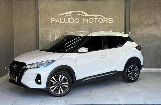 NISSAN KICKS PLAY 1.6 16V FLEXSTART ADVANCE PLUS XTRONIC NISSAN KICKS PLAY 1.6 16V FLEXSTART ADVANCE PLUS XTRONIC